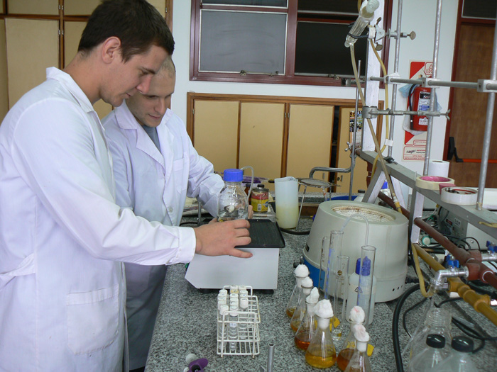 Argentinos obtienen bioetanol de gaseosas.