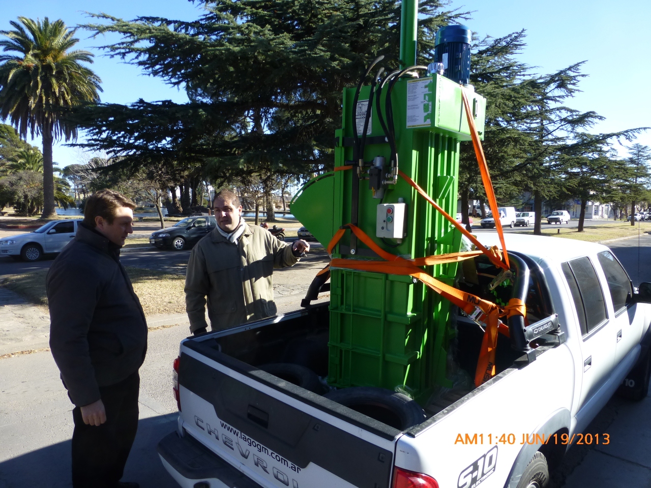 Una compactadora más a la planta de reciclables.