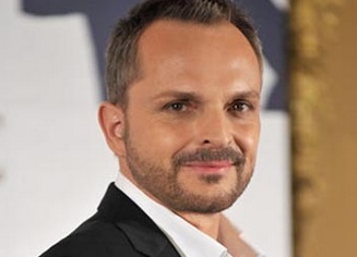 Yo soy el hombre reciclaje por excelencia, Miguel Bosé