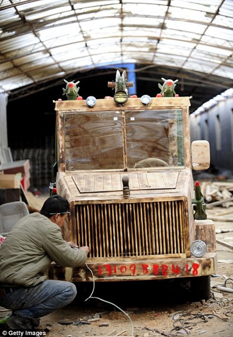 Hummer: de madera y eléctrico
