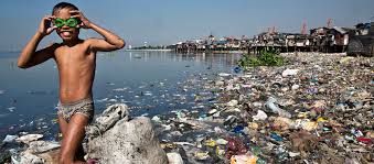 El viaje de una botella de plástico