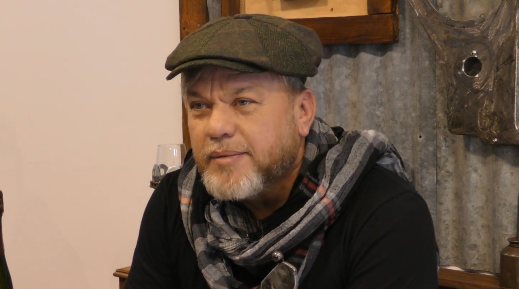 Reutilizar , Javier Kundt convierte chatarra en obras de arte