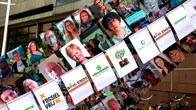 Histórico fallo obliga a Shell a reducir sus emisiones a la mitad para 2030