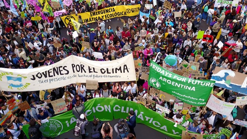 Fridays for Future reclama justicia climática interseccional y reparación