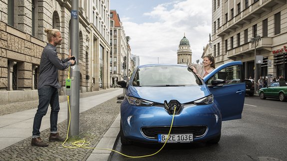 Alumbrado público ahora es recarga eléctrica en Londres