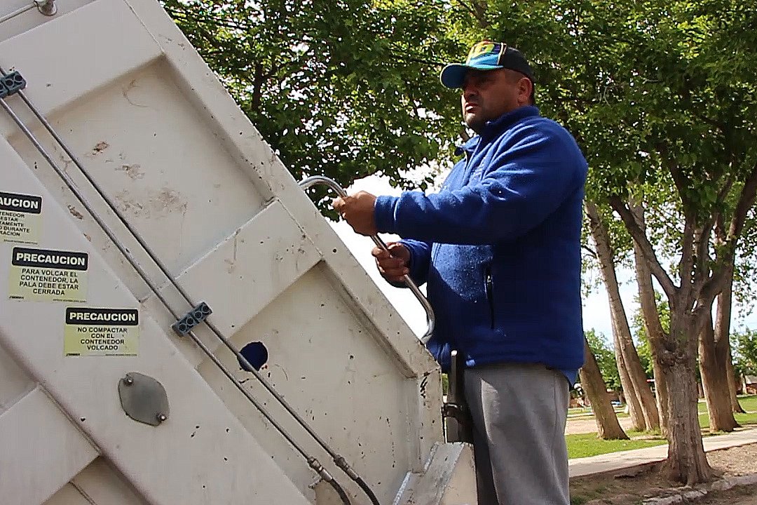 Trabaja como recolector ¿qué es lo más increíble que encontró?